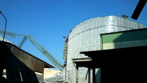 Pád obrovského sila vystrašil Leopoldov