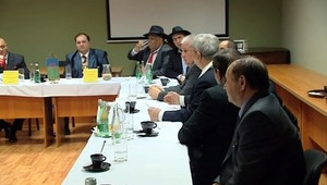 Voľba rómskeho kráľa. Ženu by ste tam hľadali márne