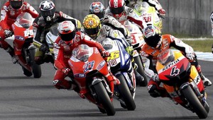 Na VC Japonska triumfy Stonera a Španielov Marqueza s Eliasom