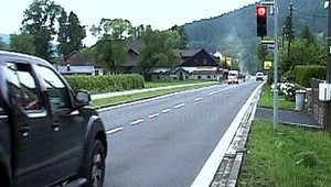 Piráti pozor! Semafor s radarom vás nabonzuje policajtom