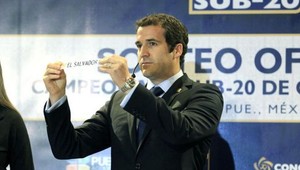 FIFA suspendovala aj sekretára CONCACAF Sanza