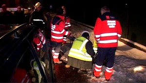 Susedská tragédia. Chodec zomrel po zrážke s autom