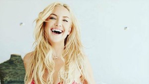 Kate Hudson trávila dovolenku so svojím bývalým a jeho priateľkou!