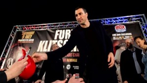 K očakávanej odvete nedôjde. Vladimír Kličko ukončil kariéru