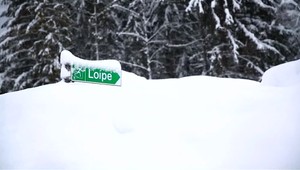 Mladíka zasypala lavína na svahu pred očami rodiny. Záchranári mu nedokázali pomôcť