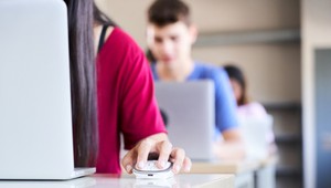 Školy potrebujú internet 21. storočia: Ktoré aspekty musí spĺňať?