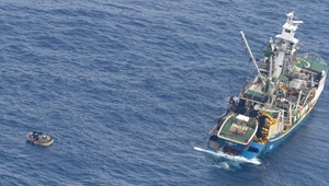 Stal sa zázrak. Na otvorenom mori našli čln so siedmimi ľuďmi