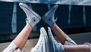 Biele tenisky – čo kombinovať, aby ste vyzerali krásne?