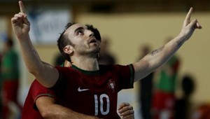 Dva výstavné kúsky! Ricardinhov akrobatický dostal divákov do varu