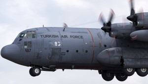 Turecké vojenské lietadlo havarovalo pri hranici Azerbajdžanu s Gruzínskom