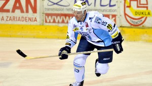 Na slovenskom ľade ďalšia hviezda. V Nitre si zahrá Jozef Stümpel (40)