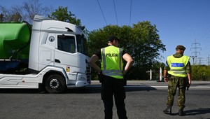 Kamióny by kontrolovali až na Slovensku. Ukrajina ich chce ochrániť pred ruskými dronmi