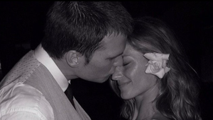 Neprebolelo to! Hviezdna kráska sa po otázke na exmanžela rozplakala v priamom prenose!