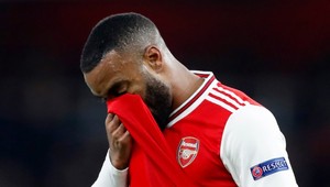 Lacazette nepriamo poslal spoluhráčov do teplých krajín