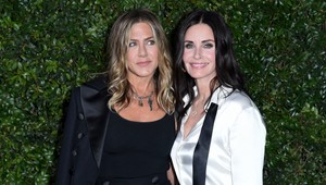 Dramatický začiatok dovolenky dvoch celebritných priateliek!