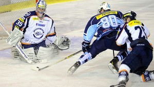 Highlight: Košice vyhrali v Nitre po nájazdoch a majú mečbal