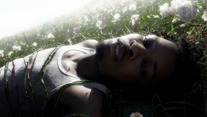 Hororový nález! Známy spevák mal v aute rozrezané telo!