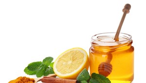 Vedci naliehavo hľadajú antibiotiká voči odolným baktériám: Skúšajú jeden z najstarších liekov na svete