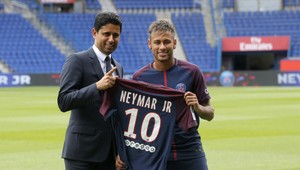 Neymara v Paríži predstavili ako najdrahšieho futbalistu na svete