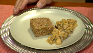 Bravčová panenka s dubákovou omáčkou, pohánka s tymianom