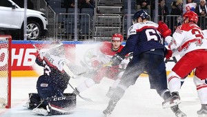 Slováci podľahli po nájazdoch Dánom