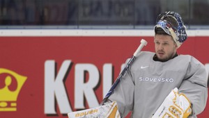 Gólman Godla sa vracia do Slovana, Coreaua vyzve v boji o post jednotky