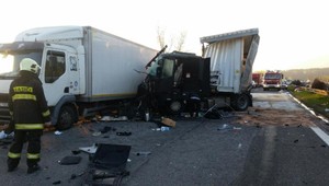 Diaľnica D1 je po nehode už prejazdná. Vodič kamiónu dostal mastnú pokutu