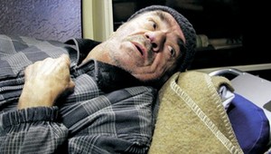 Zlomenina krčku bedrovej kosti nemusí byť koniec života: Ako sa lieči a ako jej predísť?