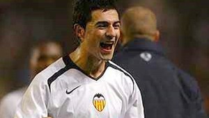 Real Madrid má na dosah tretiu posilu, obrancu Albiola z Valencie