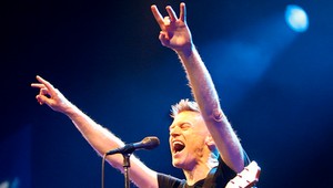 Bryan Adams bude hlavnou hviezdou koncertov v Jerichu a Tel Avivu