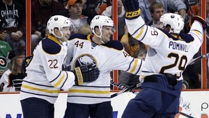 Sekera opäť zranený, Sabres chýbal v 3. dueli proti Flyers