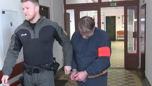 Obeťou sexuálneho násilia sa stala malá školáčka. Muž ju odviezol do lesa