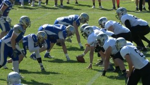 Bratislava Monarchs v slovenskom derby zdolali Nitru Knights