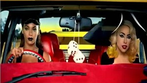 Lady GaGa a Beyonce opäť provokujú!