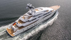 Džentlmenská klasika v nomádskom štýle: Luxusná jachta Areti