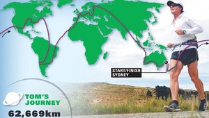 Austrálčan Deniss (52) dokončil beh okolo sveta. Za 20 mesiacov!