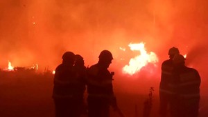 Tisíc hektárov v plameňoch. NAŽIVO z miesta najväčšej katastrofy českého národného parku