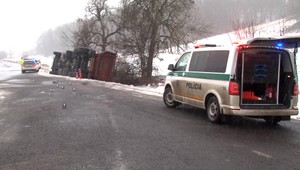 Záhadné okolnosti nehody dvoch kamiónov. Vodič každého tvrdili niečo iné