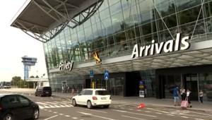 Pellegrini nariadil opatrenie pre koronavírus: Cestujúci z Talianska do Bratislavy budú prísne kontrolovaní