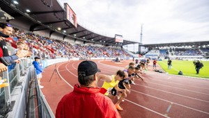 Ostrava: druhý najrýchlejší čas Forster, zažiaril austrálsky tínedžer