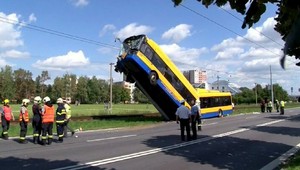 Zranení cestujúci v trolejbuse