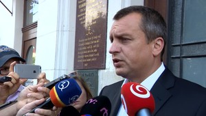 Lídri začali rokovať, pred Koaličnou radou boli zdržanliví