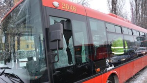 Polícia objasnila útok na autobus MHD. Išlo o streľbu