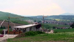 Pred voľbami to išlo jedna radosť, po nich sa výstavba diaľnic opäť spomalila