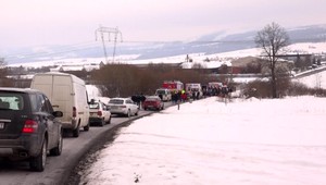 Auto vrazilo do skupinky detí a zranilo ich, dve sú v kritickom stave