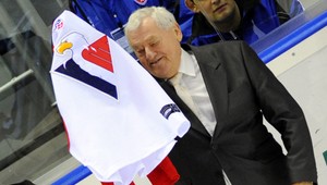 Peniaze dávame kade tade a nie na šport, kritizuje Golonka