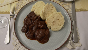 Hlavné jedlo: BúBú