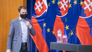 Do Fondu vzájomnej pomoci prispeli už niektorí politici. Matovičovo a Gröhlingovo meno stále chýba