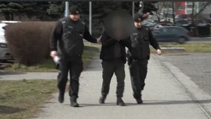 Agresor chcel muža najprv prejsť autom, neskôr sa mu vyhrážal skrutkovačom