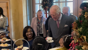 Kráľ Karol III. oslavuje 75. narodeniny, TOTO sa očakáva od Harryho!